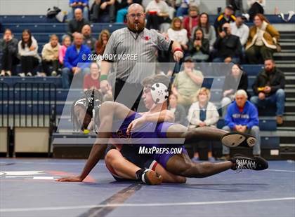 Thumbnail 3 in DeSoto Central vs Lewisburg photogallery.
