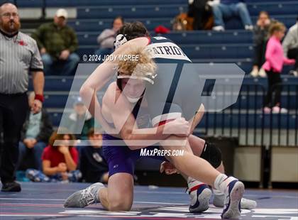 Thumbnail 3 in DeSoto Central vs Lewisburg photogallery.