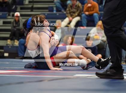 Thumbnail 1 in DeSoto Central vs Lewisburg photogallery.