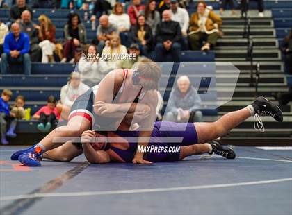 Thumbnail 2 in DeSoto Central vs Lewisburg photogallery.