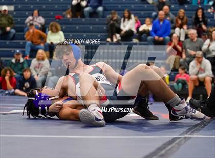 Thumbnail 2 in DeSoto Central vs Lewisburg photogallery.