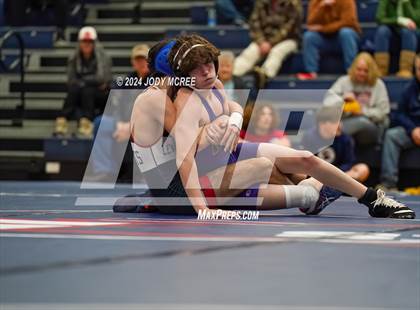 Thumbnail 3 in DeSoto Central vs Lewisburg photogallery.