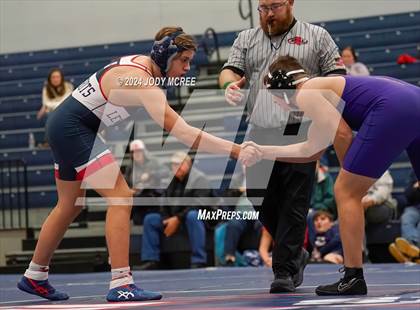 Thumbnail 3 in DeSoto Central vs Lewisburg photogallery.