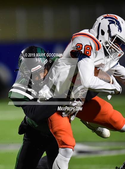 Thumbnail 3 in Fort Bend Bush @ Mayde Creek (UIL 6A Bi-District Playoff) photogallery.