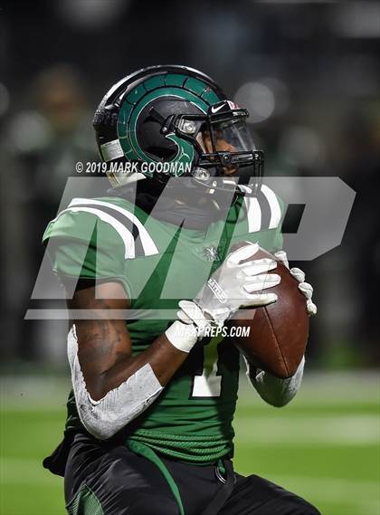 Thumbnail 2 in Fort Bend Bush @ Mayde Creek (UIL 6A Bi-District Playoff) photogallery.