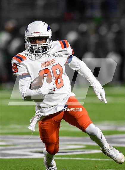 Thumbnail 1 in Fort Bend Bush @ Mayde Creek (UIL 6A Bi-District Playoff) photogallery.