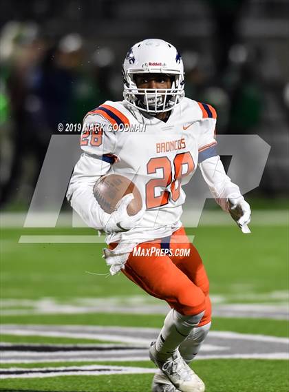 Thumbnail 2 in Fort Bend Bush @ Mayde Creek (UIL 6A Bi-District Playoff) photogallery.