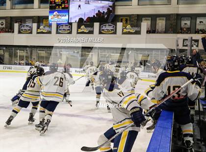 Thumbnail 2 in Victor vs. Massena (NYSPHSAA D1 Semifinal) photogallery.