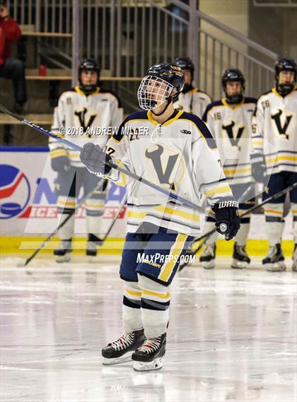 Thumbnail 2 in Victor vs. Massena (NYSPHSAA D1 Semifinal) photogallery.