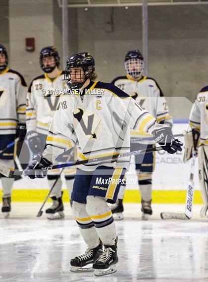 Thumbnail 3 in Victor vs. Massena (NYSPHSAA D1 Semifinal) photogallery.