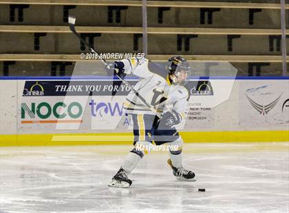Thumbnail 3 in Victor vs. Massena (NYSPHSAA D1 Semifinal) photogallery.