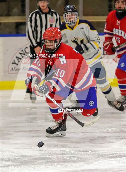 Thumbnail 2 in Victor vs. Massena (NYSPHSAA D1 Semifinal) photogallery.