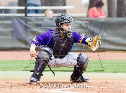 Thumbnail 3 in Oxford Hills v Northwestern (Wheels Tournament) photogallery.
