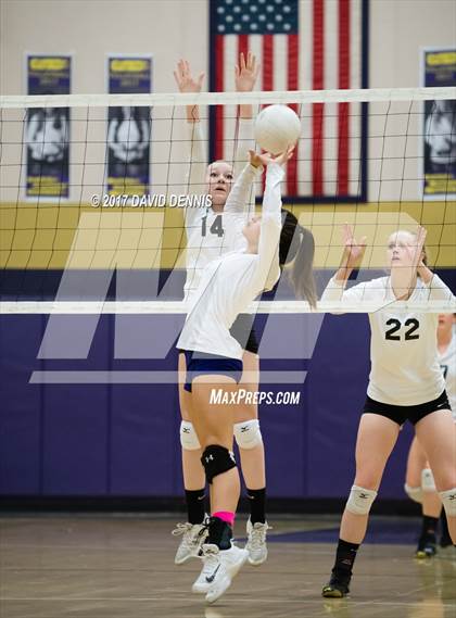 Thumbnail 1 in Tehachapi @ Ridgeview photogallery.