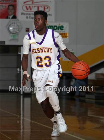 Thumbnail 1 in Kennedy vs. West Valley (Hornet Classic Tournament) photogallery.