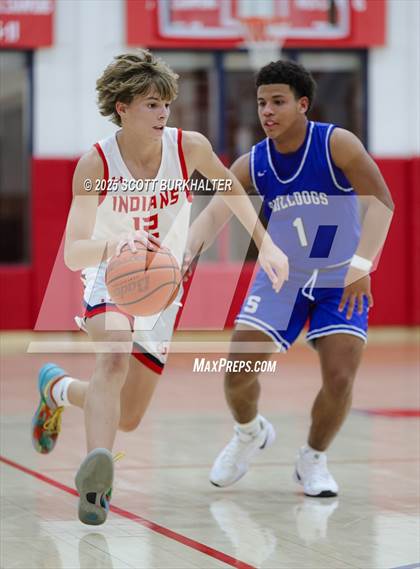 Thumbnail 1 in Stamford @ Jim Ned photogallery.