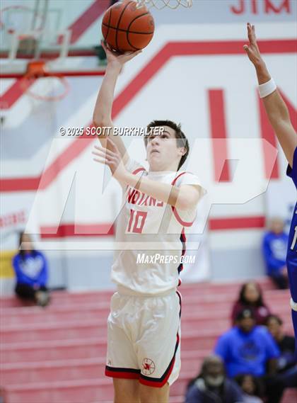 Thumbnail 3 in Stamford @ Jim Ned photogallery.