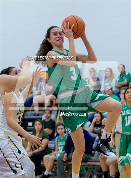 Thumbnail 2 in Crystal City vs. Pleasanton (UIL 4A Bi-District Playoffs) photogallery.