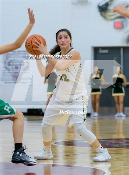 Thumbnail 1 in Crystal City vs. Pleasanton (UIL 4A Bi-District Playoffs) photogallery.