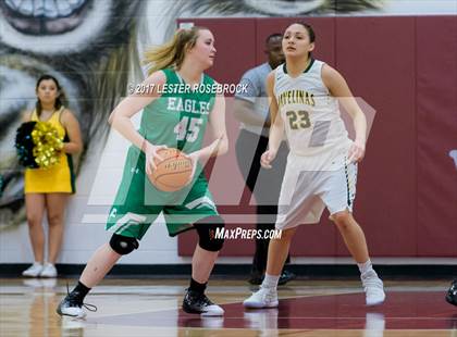 Thumbnail 2 in Crystal City vs. Pleasanton (UIL 4A Bi-District Playoffs) photogallery.
