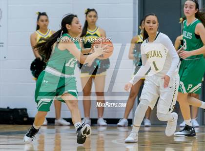Thumbnail 1 in Crystal City vs. Pleasanton (UIL 4A Bi-District Playoffs) photogallery.
