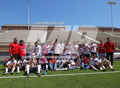 Thumbnail 3 in Wilmer-Hutchins vs. Kilgore (UIL 4A Regional Semifinal Playoff) photogallery.