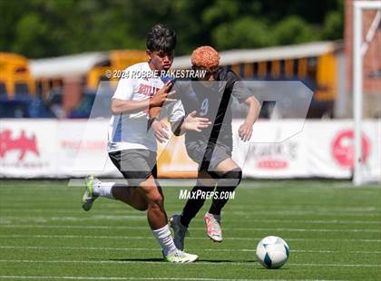 Thumbnail 3 in Wilmer-Hutchins vs. Kilgore (UIL 4A Regional Semifinal Playoff) photogallery.