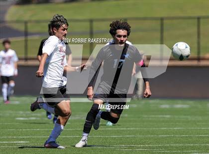 Thumbnail 1 in Wilmer-Hutchins vs. Kilgore (UIL 4A Regional Semifinal Playoff) photogallery.