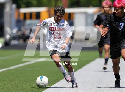 Thumbnail 1 in Wilmer-Hutchins vs. Kilgore (UIL 4A Regional Semifinal Playoff) photogallery.