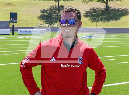 Thumbnail 2 in Wilmer-Hutchins vs. Kilgore (UIL 4A Regional Semifinal Playoff) photogallery.