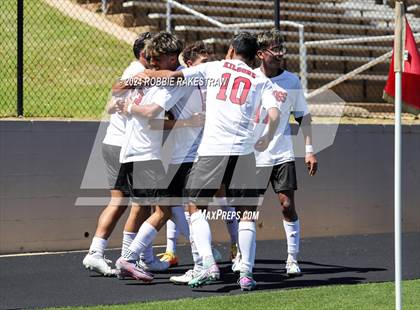 Thumbnail 3 in Wilmer-Hutchins vs. Kilgore (UIL 4A Regional Semifinal Playoff) photogallery.