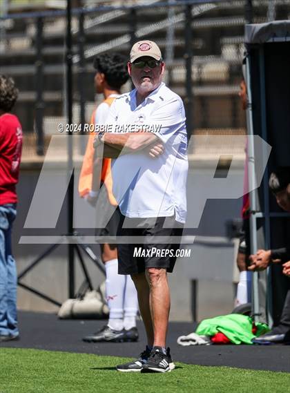 Thumbnail 3 in Wilmer-Hutchins vs. Kilgore (UIL 4A Regional Semifinal Playoff) photogallery.