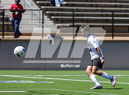 Thumbnail 3 in Wilmer-Hutchins vs. Kilgore (UIL 4A Regional Semifinal Playoff) photogallery.