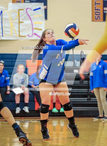 Thumbnail 3 in Donelson Christian Academy @ Nashville Christian photogallery.