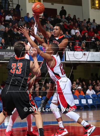 Thumbnail 1 in Fox Lane vs White Plains (Section 1 Class AA Semifinal) photogallery.