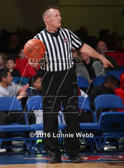 Thumbnail 3 in Fox Lane vs White Plains (Section 1 Class AA Semifinal) photogallery.