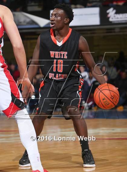 Thumbnail 3 in Fox Lane vs White Plains (Section 1 Class AA Semifinal) photogallery.