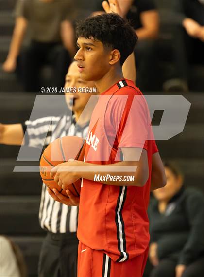 Thumbnail 2 in JV: Burlingame @ Sequoia photogallery.