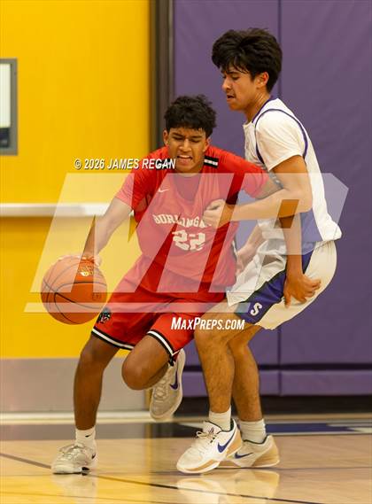 Thumbnail 1 in JV: Burlingame @ Sequoia photogallery.