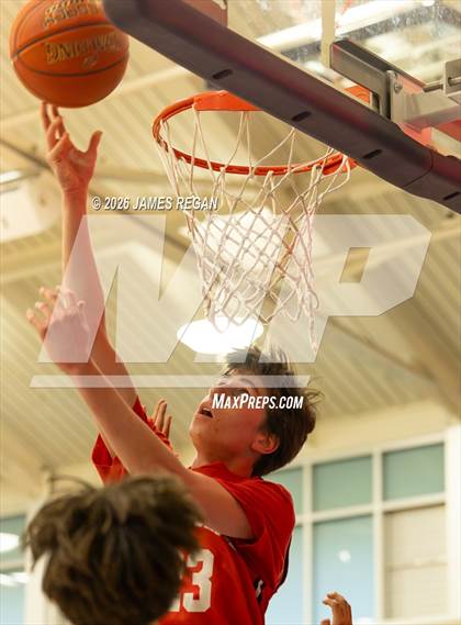 Thumbnail 3 in JV: Burlingame @ Sequoia photogallery.