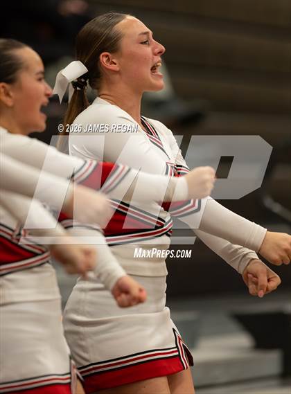 Thumbnail 2 in JV: Burlingame @ Sequoia photogallery.