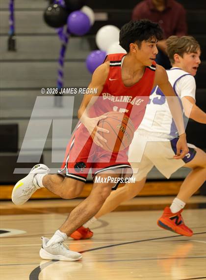 Thumbnail 2 in JV: Burlingame @ Sequoia photogallery.