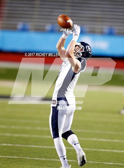 Thumbnail 2 in Greenwood vs. Pine Bluff (AAA 6A Final) photogallery.