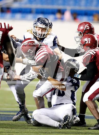 Thumbnail 3 in Greenwood vs. Pine Bluff (AAA 6A Final) photogallery.