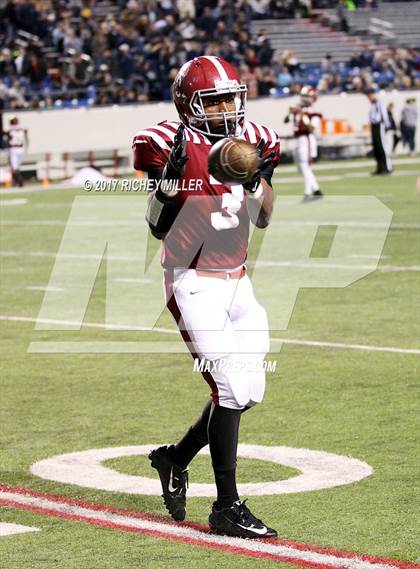 Thumbnail 2 in Greenwood vs. Pine Bluff (AAA 6A Final) photogallery.