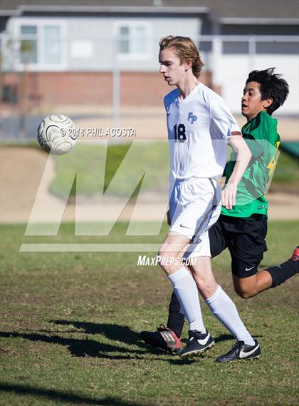 Thumbnail 3 in Temple City vs Flintridge Prep photogallery.