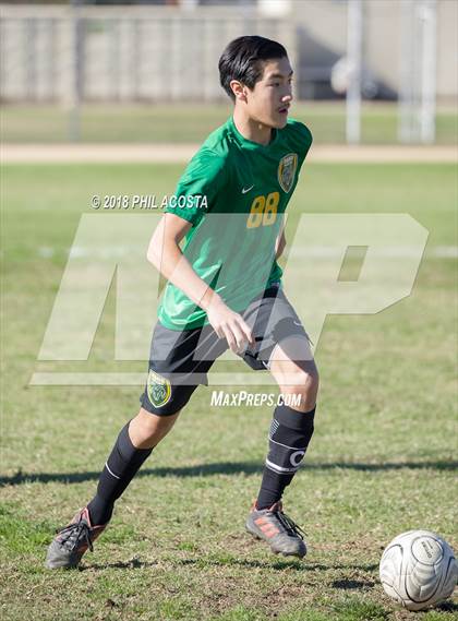 Thumbnail 1 in Temple City vs Flintridge Prep photogallery.