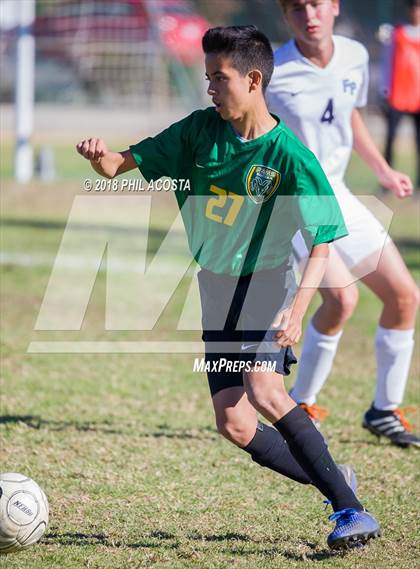 Thumbnail 3 in Temple City vs Flintridge Prep photogallery.