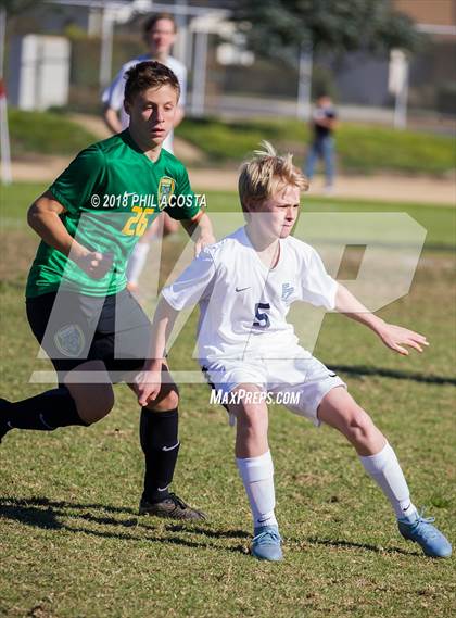 Thumbnail 3 in Temple City vs Flintridge Prep photogallery.