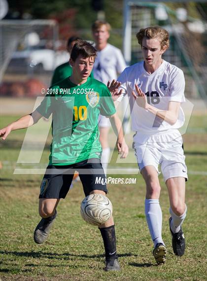 Thumbnail 2 in Temple City vs Flintridge Prep photogallery.